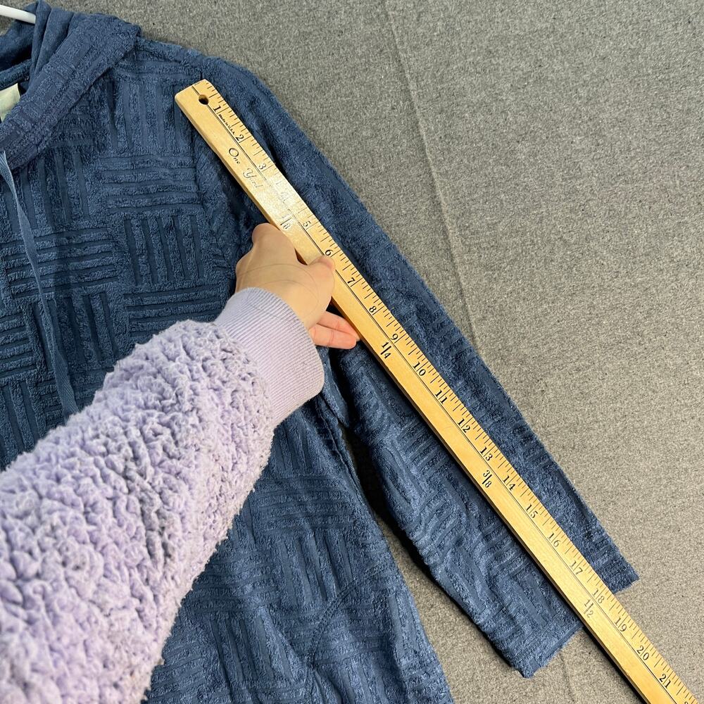 LOGO Lounge by Lori Goldstein Textured Terry Cloth Hoodie Blue Marble, X-Small - Picture 6 of 12